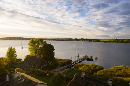 Ein kleiner Segelhafen im Naturpark Schlei